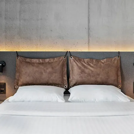Moxy Bergen-2